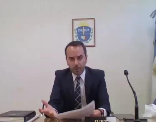 Comodoro: suspenden juicio por jurados