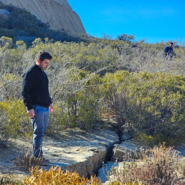 Preocupación por grietas en el Cerro Hermite: advierten sobre la magnitud del problema