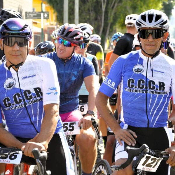 Ciclistas comodorenses rumbo al Campeonato Argentino de Ruta