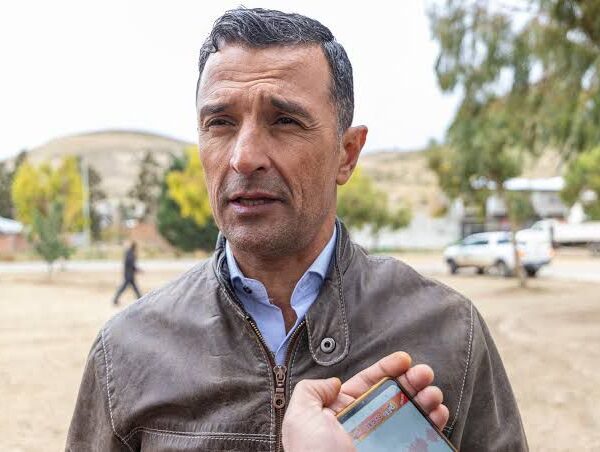 Avanza el operativo conjunto de remoción de vehículos secuestrados en comisarías