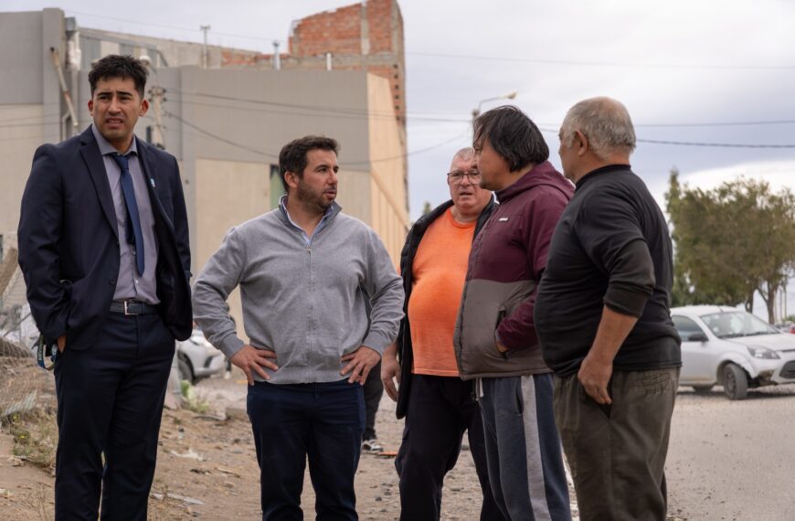 El Municipio completará el pavimento en el nuevo espacio comercial de barrio San Cayetano