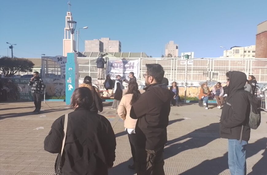 ATECh Sur cuestiona la conciliación obligatoria y rechaza el aumento por decreto del Gobierno