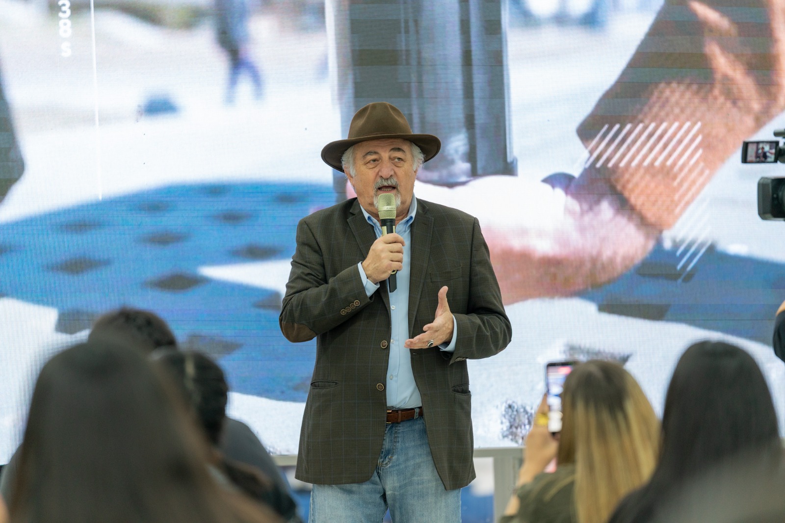 Othar acompañó el cierre de la primera edición del Festival 3D Tecno y la segunda edición del Hackatón “Ciudad Futura”