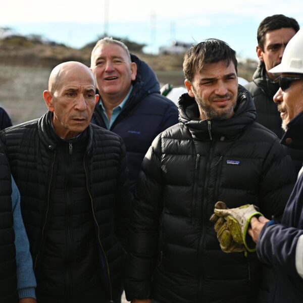 Torres destacó la inversión de PECOM en El Trébol, que aumentó un 12% la producción en tan sólo un año