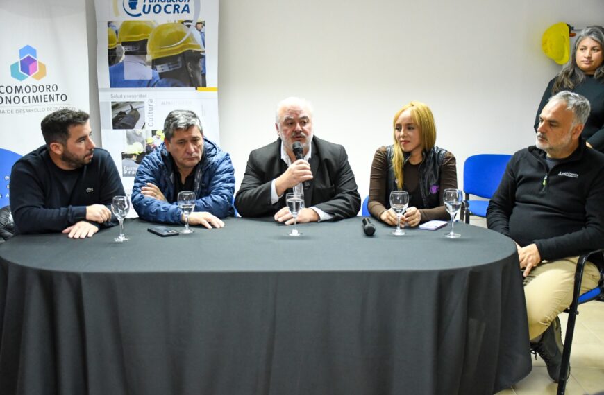 El Municipio lanzó el Ciclo de Formación en Seguridad Laboral junto a sindicatos de la CGT local