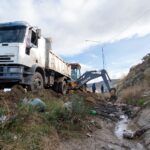 Continúa el saneamiento de canales&hellip;