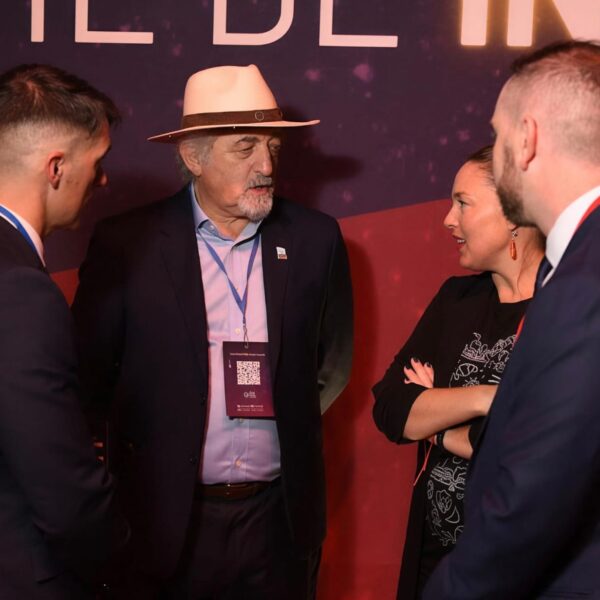 Othar participó en la “Noche de Intendentes” y reclamó el regreso de fondos federales