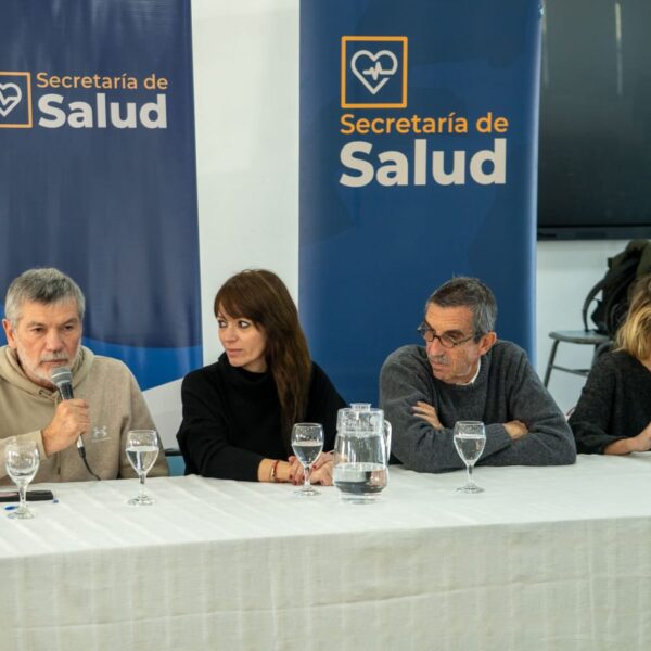 El Municipio y la Universidad local impulsan el fortalecimiento del vínculo con las familias en la Diplomatura en Autismo