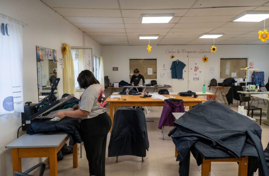 El Municipio fortalece la producción local y equipa al personal municipal a través del Centro de Promoción Laboral