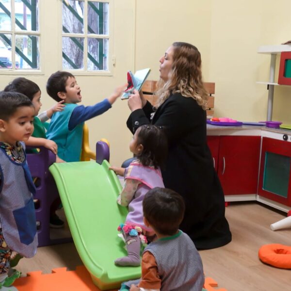 El CPB Diadema celebró el Día de los Jardines con juegos, desfiles y mejoras edilicias