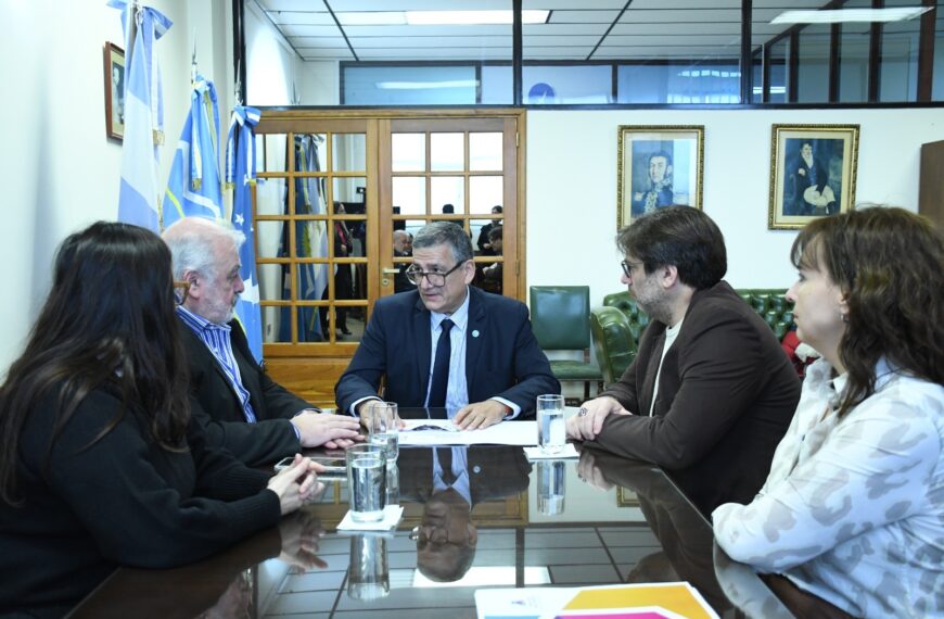 El Municipio y la UNPSJB fortalecen la alianza para EduCO 2026 y la Inteligencia Artificial