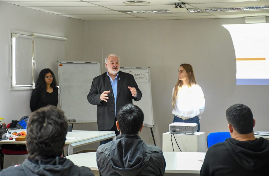 Comodoro Conocimiento y el INTI impulsan una capacitación estratégica para fortalecer la industria regional
