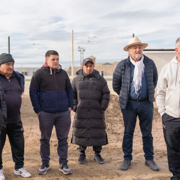 Othar recorrió el avance de las obras en el Hotel Deportivo, el Club Nueva Generación y la vecinal del barrio 30 de Octubre