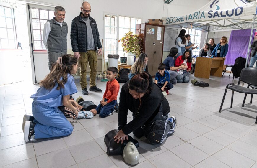 El Municipio llevó adelante una jornada de salud integral para familias del CPB Máximo Abásolo