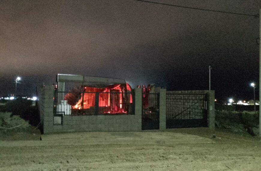 Voraz incendio destruyó por completo…