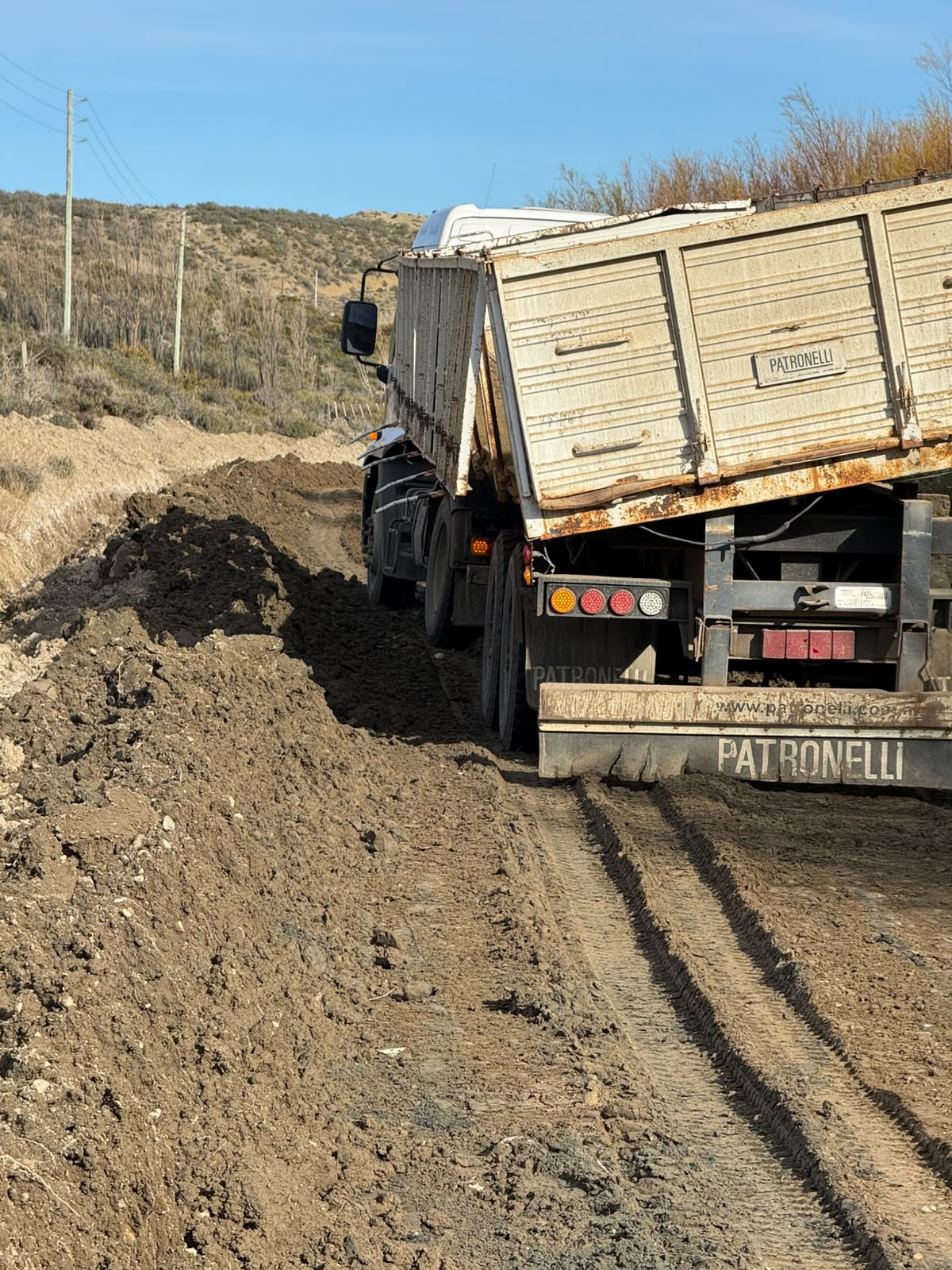 Avanzan los trabajos de mantenimiento en calles y sectores afectados por acumulación de agua