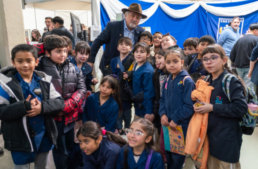 Othar presidió la apertura de la 3° edición de EduCO: “No hay futuro sin educación”