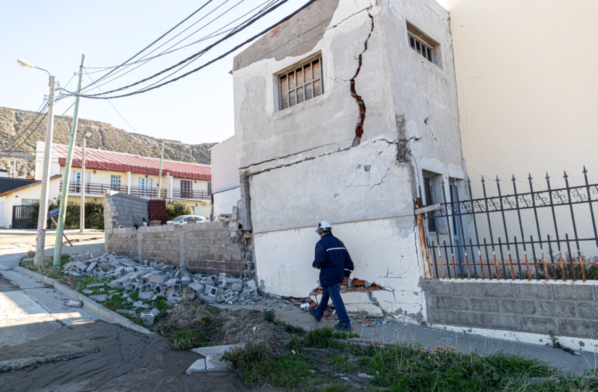 El Municipio informó a los vecinos del cerro Hermitte el resultado del estudio de estabilidad de ladera